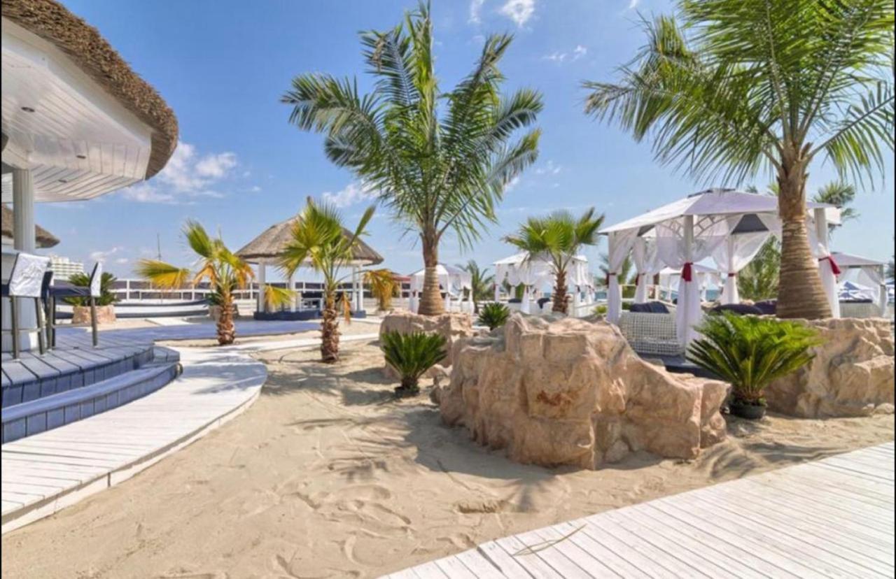 Velier Holiday Apartments Mamaia Eksteriør billede