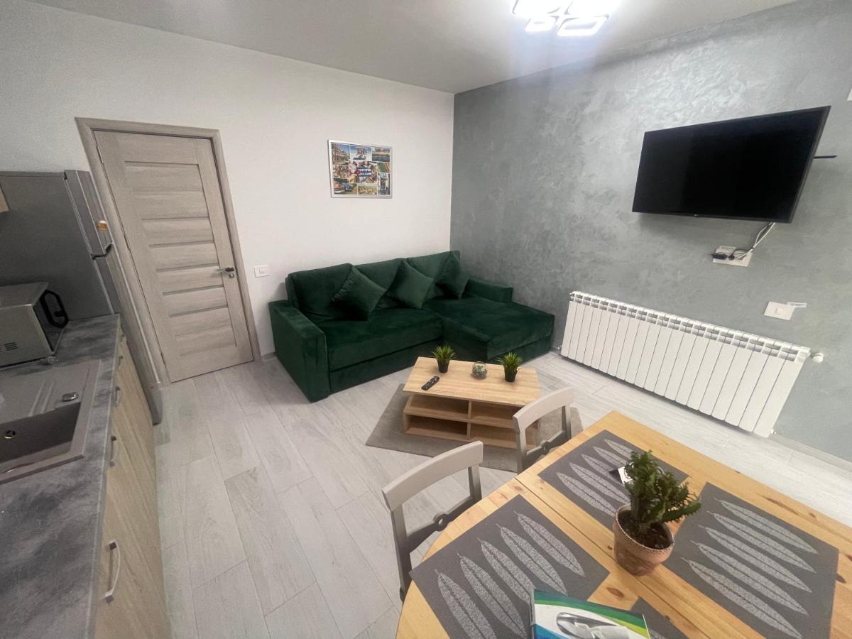 Velier Holiday Apartments Mamaia Eksteriør billede