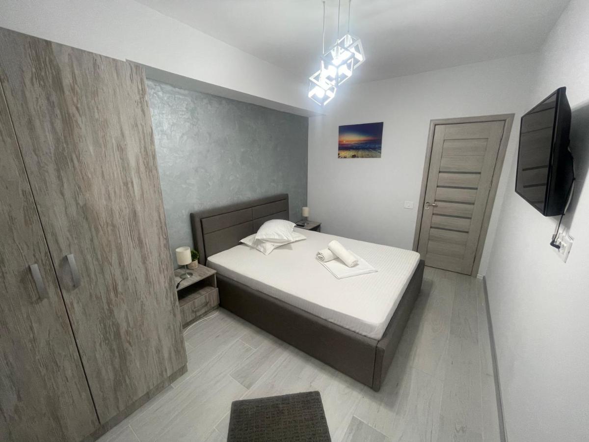 Velier Holiday Apartments Mamaia Eksteriør billede